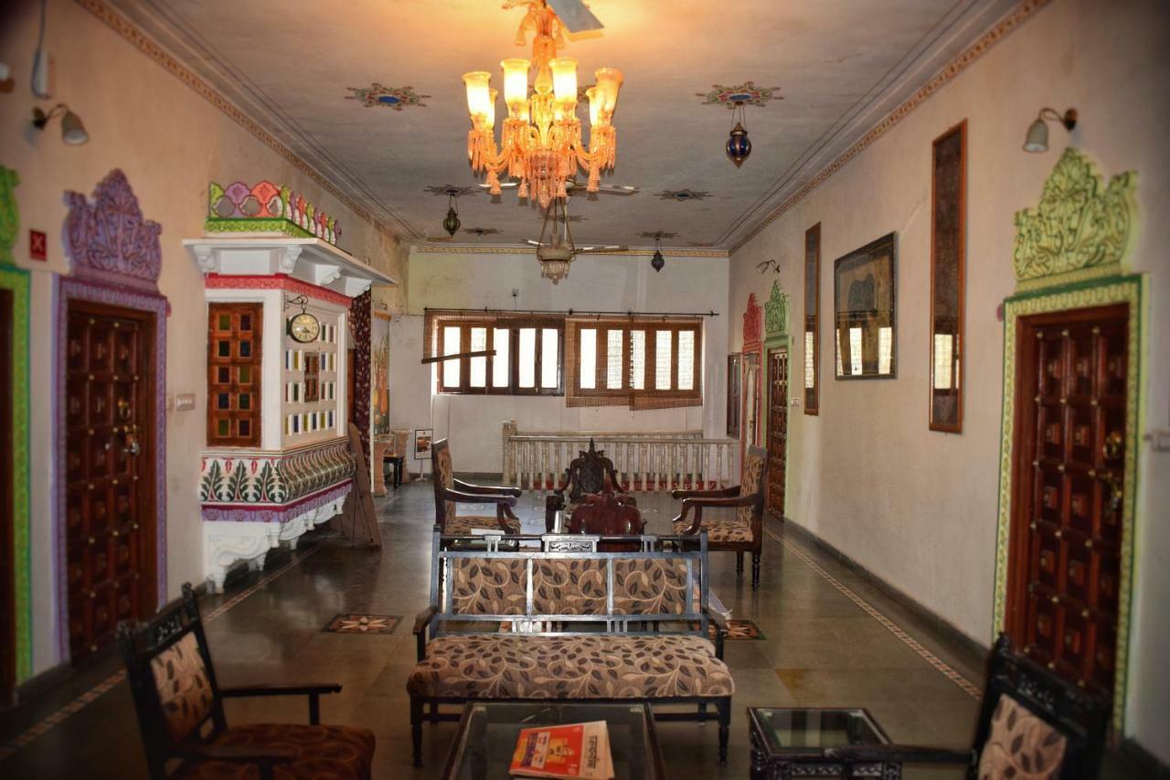 Hotel Kurabar Kothi Udaipur Eksteriør billede