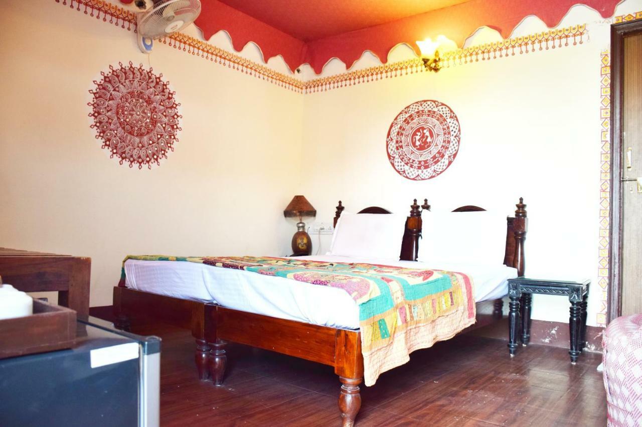 Hotel Kurabar Kothi Udaipur Eksteriør billede