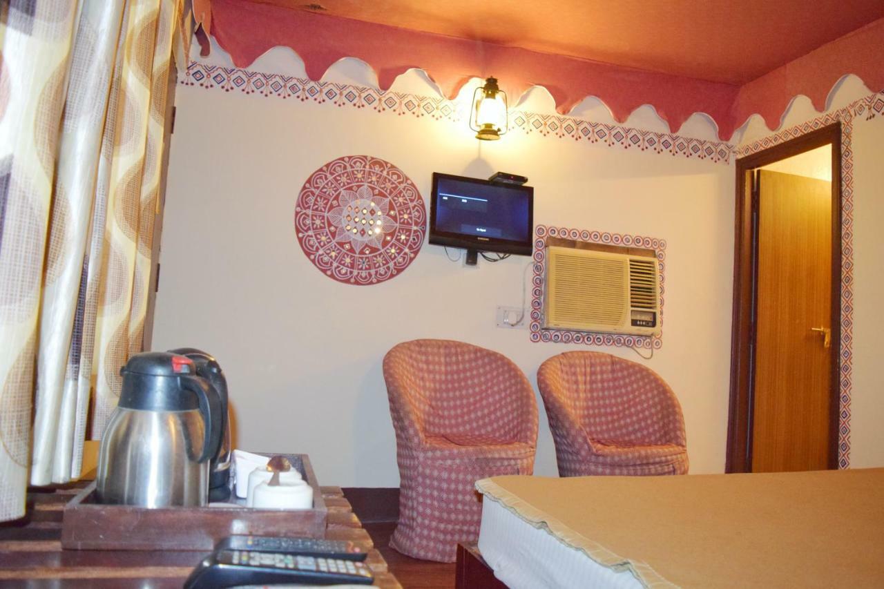 Hotel Kurabar Kothi Udaipur Eksteriør billede